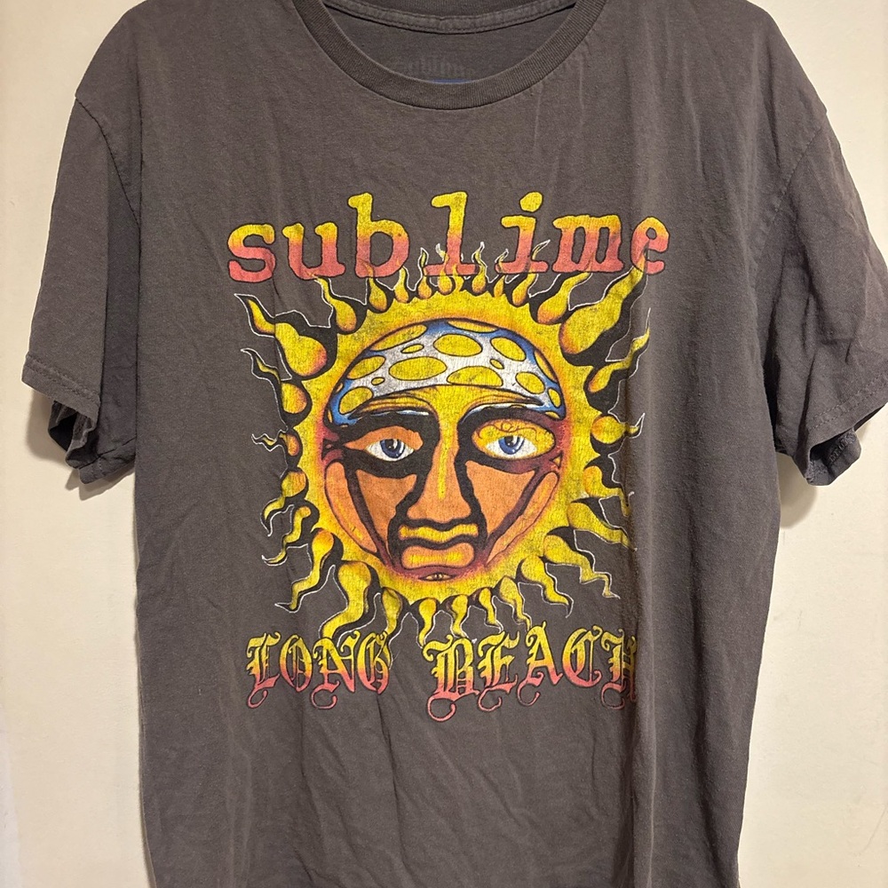 Sublime Graphic Tee - Charcoal Gray